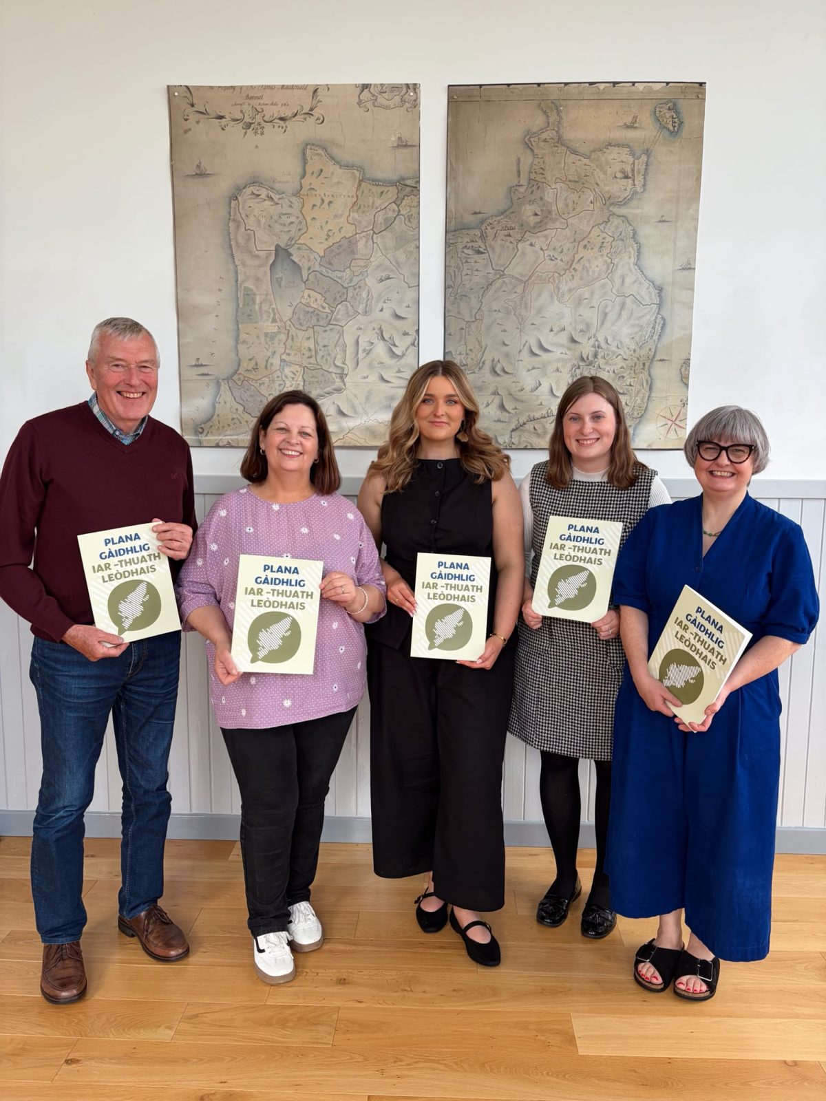 he steering group for Plana Gàidhlig Iar-Thuath  Leòdhais, from L to R:  Iain MacArthur, Anne Macleod,  Alison Campbell Clark, Peigi Ann Shields and Heather Macleod.
